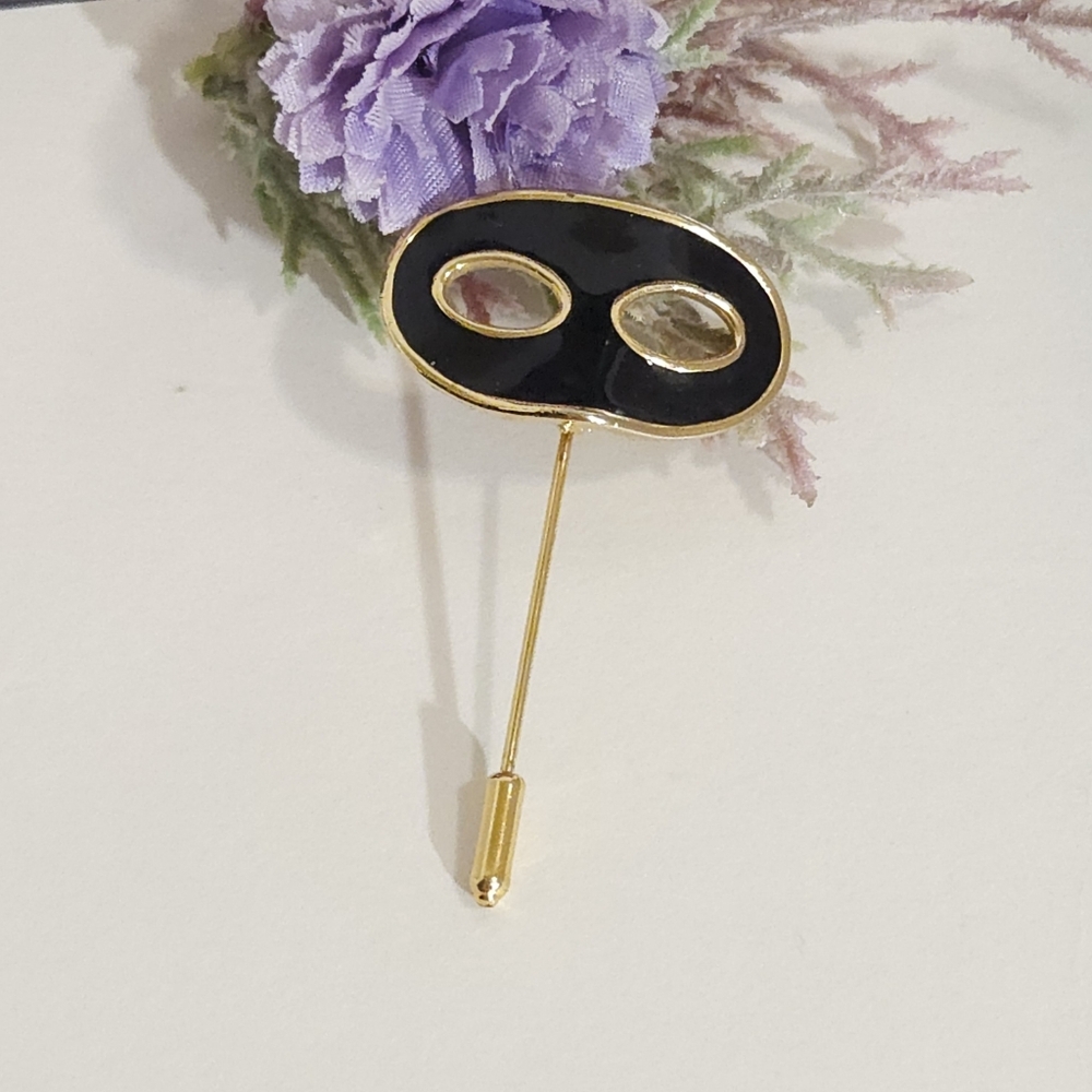 Vintage Black & Gold Tone Masquerade Ball Mask Hat Pin